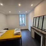 Xxl 120m2 - 10 Couchages - 3ch - Centre - 2 Sdb-2 Wc - Parking Gratuit A 1 Minute Apartman