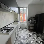 Apartment Xxl 120m2 - 10 Couchages - 3ch - Centre - 2 Sdb-2 Wc - Parking Gratuit A 1 Minute Foix