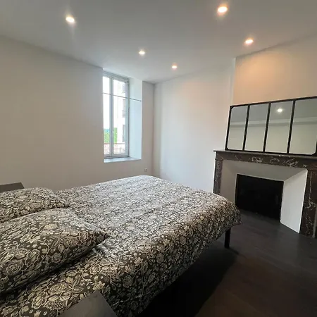 Xxl 120m2 - 10 Couchages - 3ch - Centre - 2 Sdb-2 Wc - Parking Gratuit A 1 Minute Апартаменты *