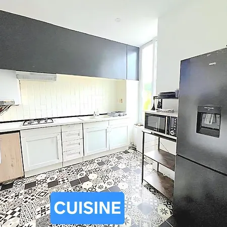 Xxl 120m2 - 10 Couchages - 3ch - Centre - 2 Sdb-2 Wc - Parking Gratuit A 1 Minute