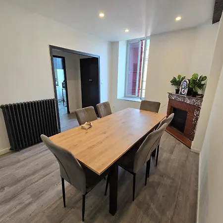 Xxl 120m2 - 10 Couchages - 3ch - Centre - 2 Sdb-2 Wc - Parking Gratuit A 1 Minute