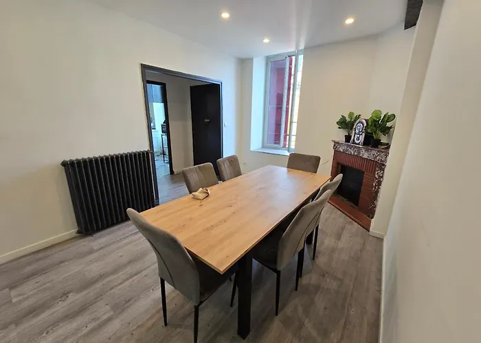 Xxl 120m2 - 10 Couchages - 3ch - Centre - 2 Sdb-2 Wc - Parking Gratuit A 1 Minute